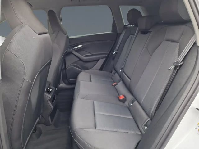 Audi Q6 e-tron S-Line