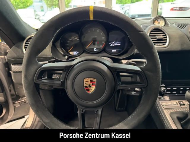 Porsche Cayman 718 RS