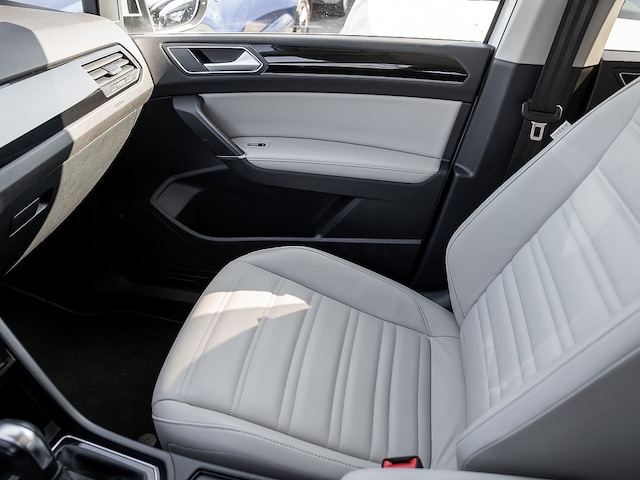 Volkswagen Touran Touran 1.5 TSI Highline DSG AHK ACC KAMERA PA