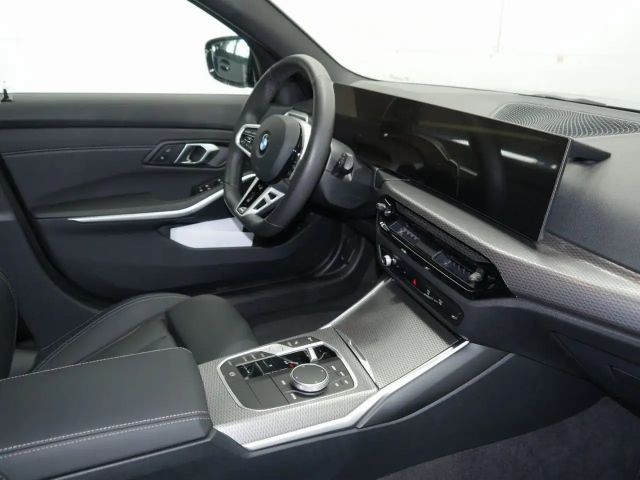BMW 330 330i M-Sport Touring xDrive