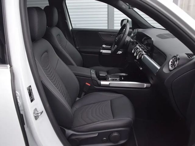 Mercedes-Benz EQB 300 4MATIC