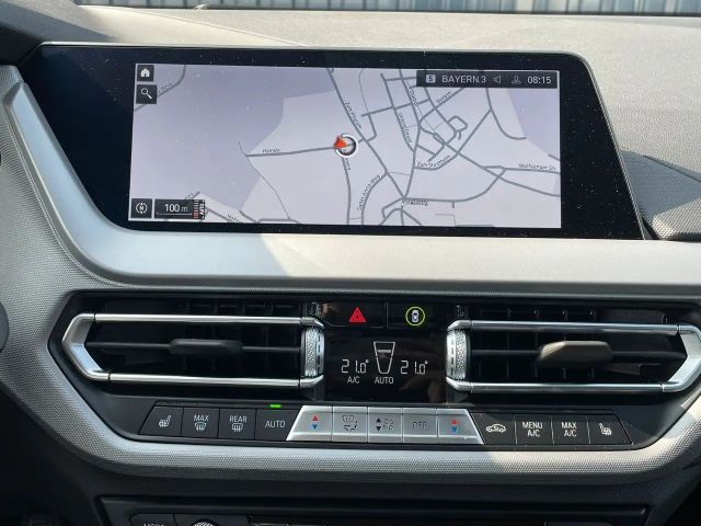 BMW 116 116i 5-deurs Sedan