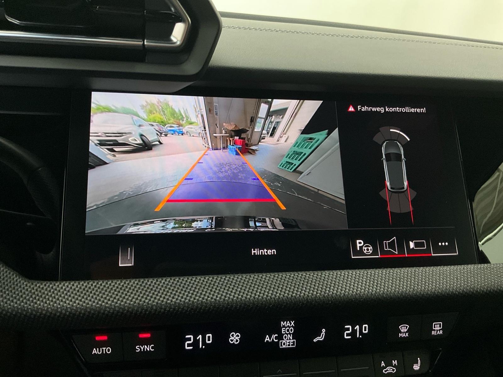 Audi S3 2.0 TFSI Quattro S-Tronic Sedan Sportback