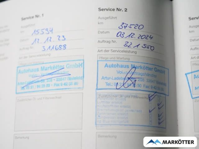 Volvo V60 AWD Dark Plus Recharge T6