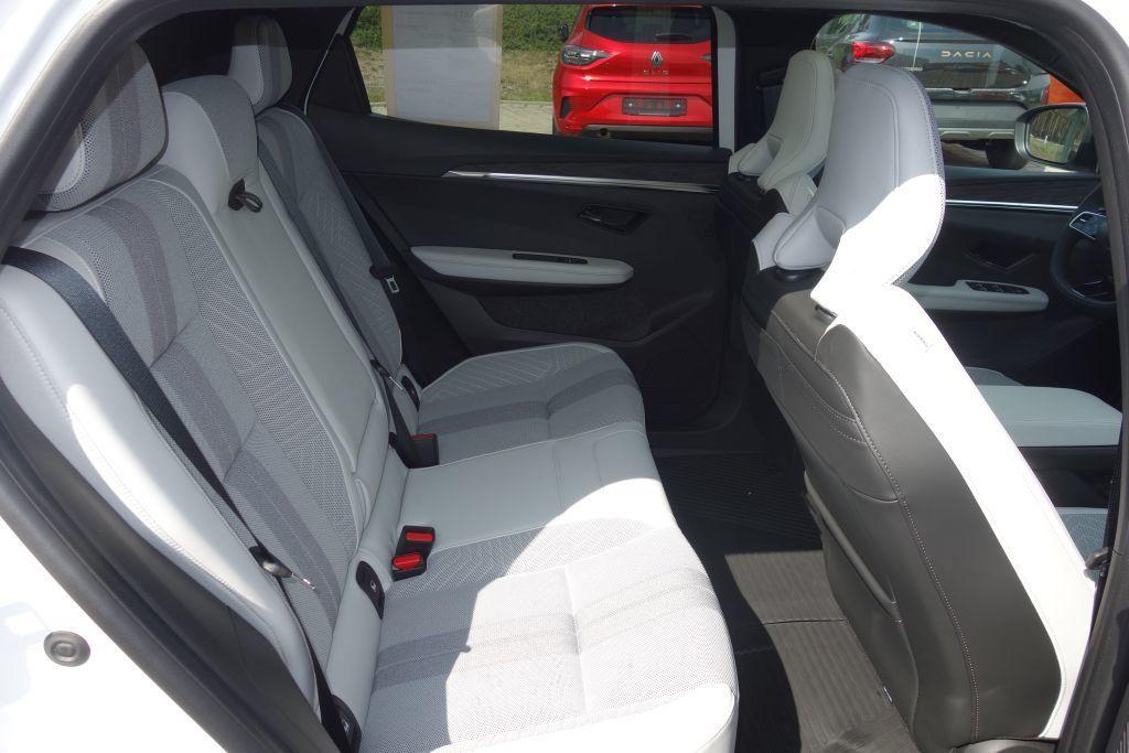 Renault Scenic E-Tech Iconic