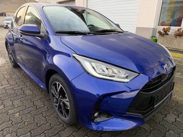 Toyota Yaris Active Hatchback Hybride