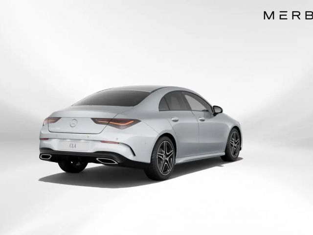 Mercedes-Benz CLA 180 AMG Line Coupé