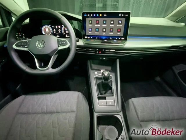 Volkswagen Golf 1.5 TSI Life Variant