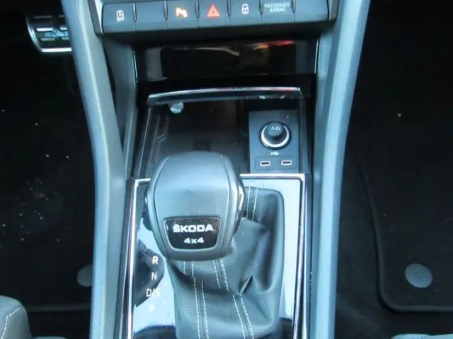 Skoda Karoq 2.0 TDI 4x4 Sportline