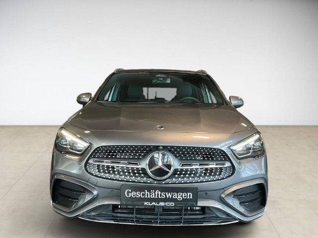 Mercedes-Benz GLA 180 AMG Line