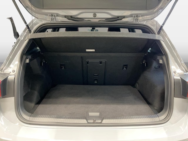 Volkswagen Golf 2.0 TSI DSG Golf VIII