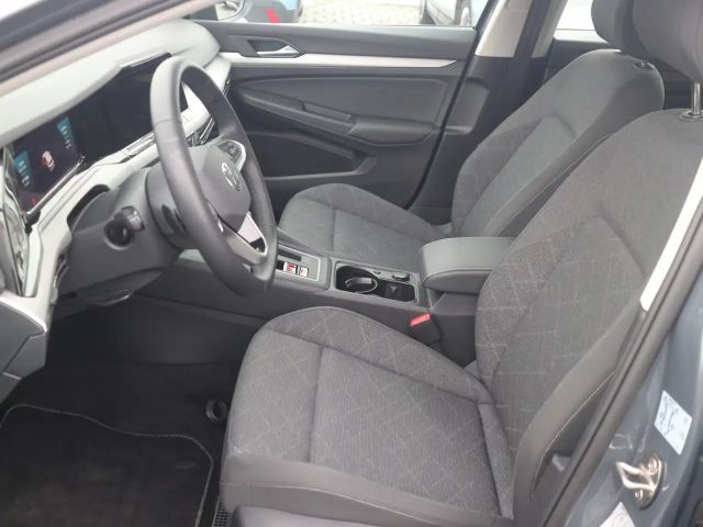 Volkswagen Golf DSG Golf VIII Life Variant