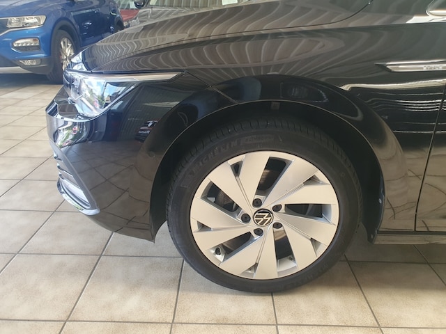 Volkswagen Golf Golf VIII Style