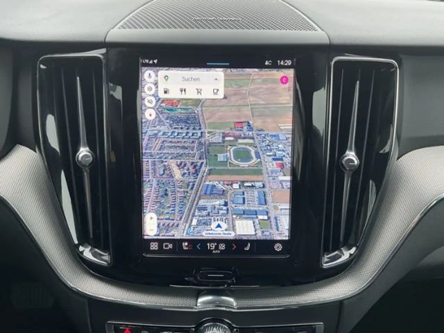 Volvo XC60 Dark Plus