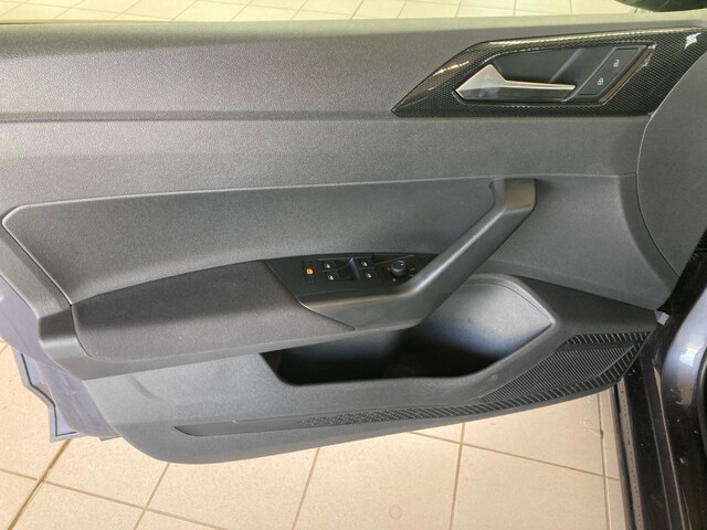 Volkswagen Polo 80PS 2xPDC.VIRTUAL.LED.APP-C.SHZ.DAB+.USB