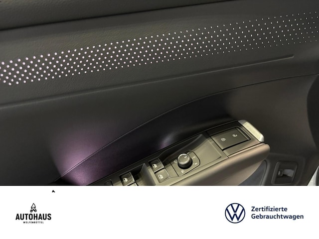 Volkswagen T-Roc 1.5 eTSI DSG R-Line