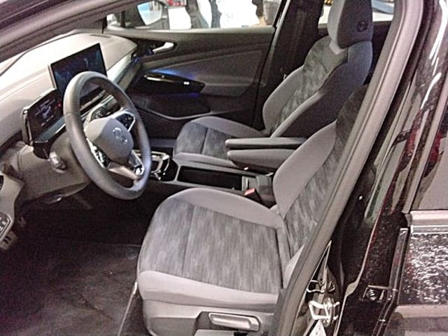Volkswagen ID.5 IQ.Drive Pure