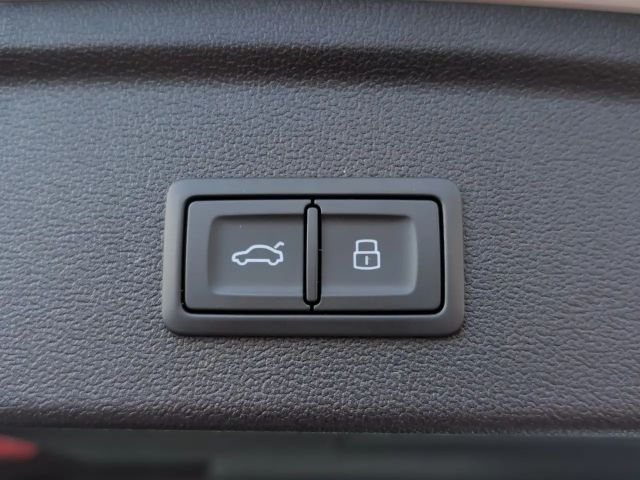 Audi A3 45 TFSI Hybride S-Line Sedan