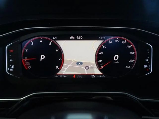 Volkswagen Polo DSG R-Line