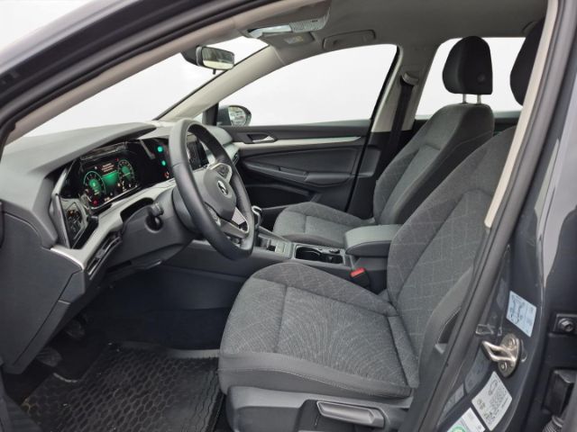 Volkswagen Golf 1.0 TSI Golf VIII Life Variant