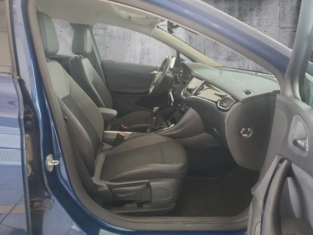 Opel Astra Elegance Sports Tourer