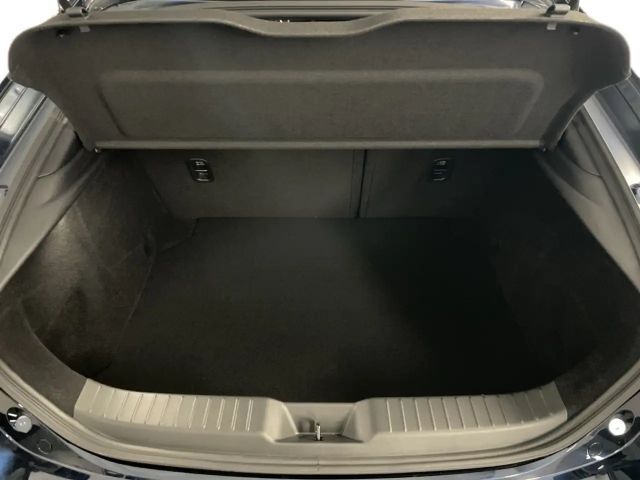 Mazda 3 2.5L Homura SkyActiv e-Skyactiv