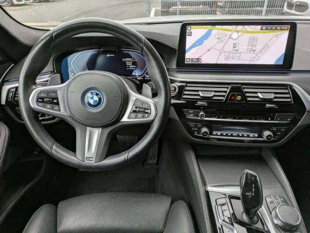 BMW 530 530e M-Sport Touring