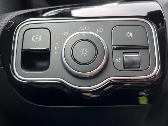 Mercedes-Benz A 180 Progressive