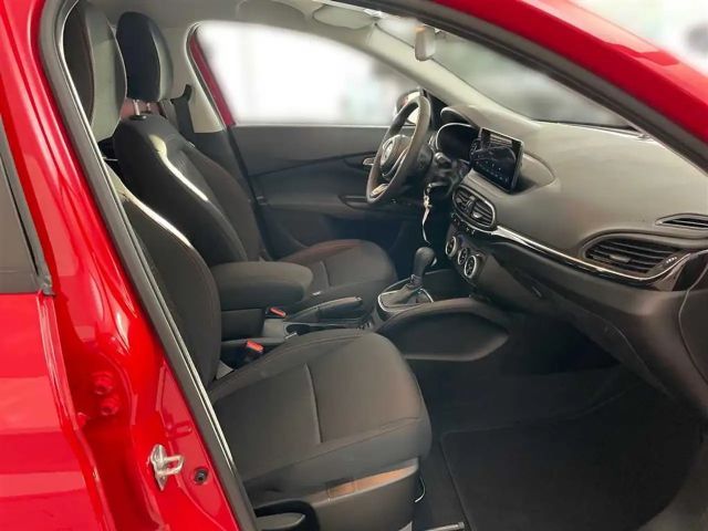 Fiat Tipo RED