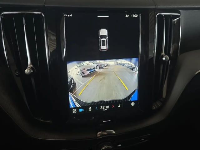 Volvo XC60 Dark Plus