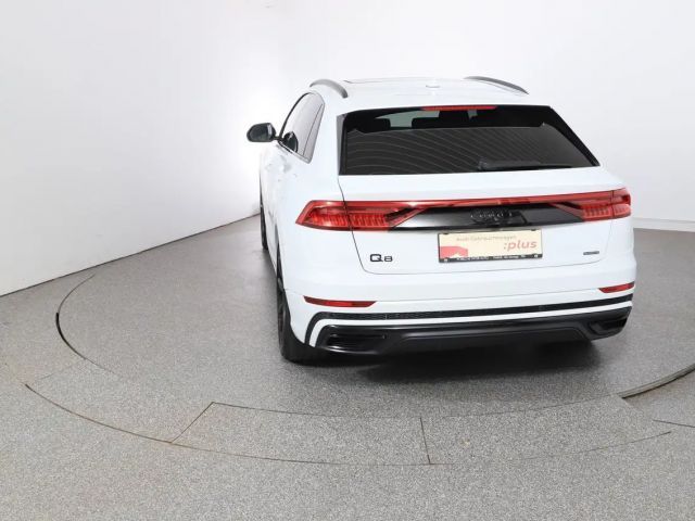 Audi Q8 60 TFSI Hybride Quattro