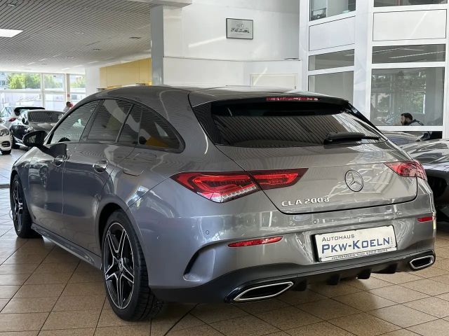 Mercedes-Benz CLA 200 AMG Line CLA 200 d