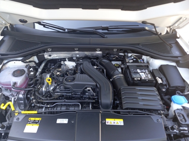 Volkswagen T-Roc 1.5 TSI Plus R-Line