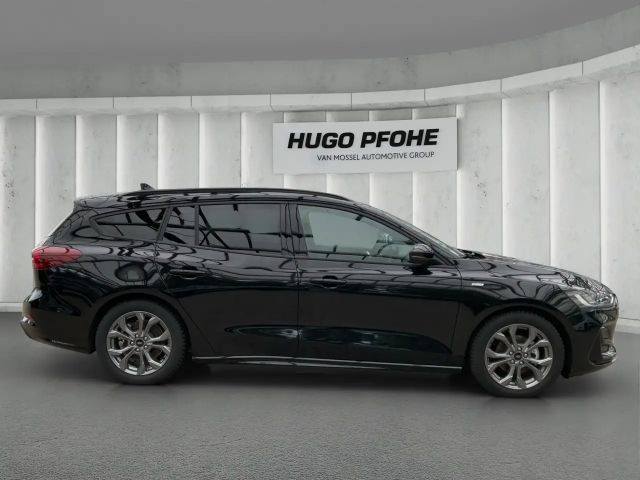 Ford Focus EcoBoost ST Line