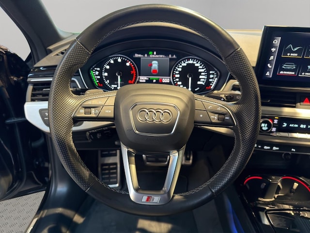 Audi A4 Avant S-Tronic