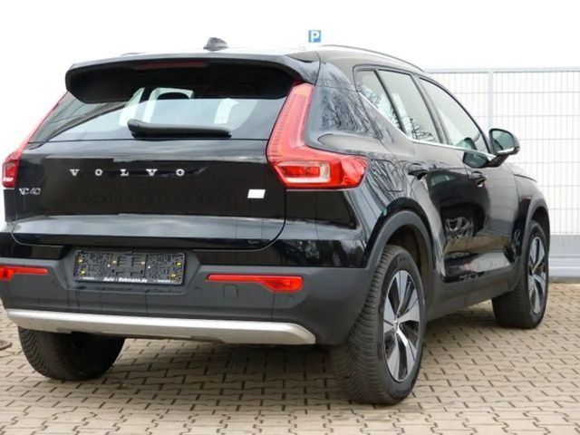 Volvo XC40 Core T4