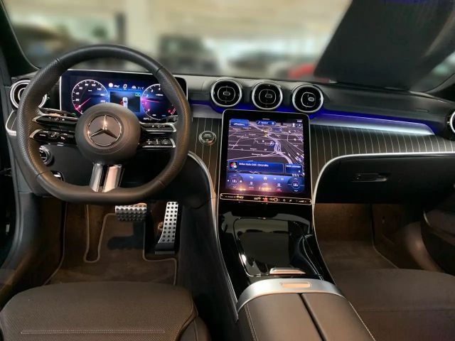 Mercedes-Benz C 200 AMG Line Sedan