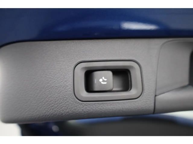 Mercedes-Benz EQB 300 4MATIC AMG Line