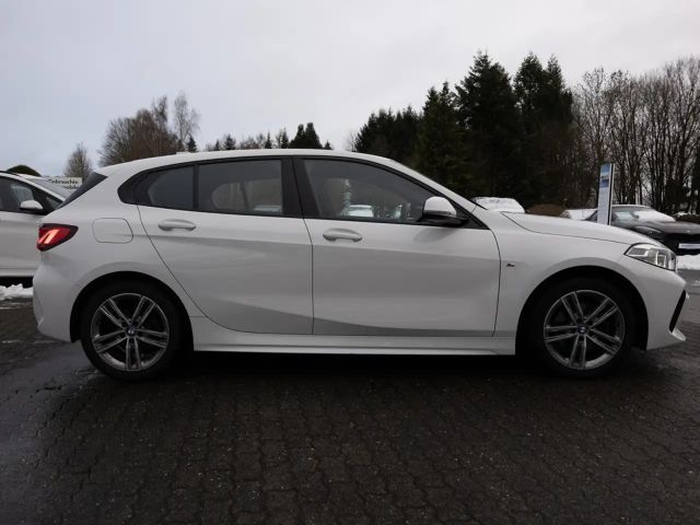 BMW 118 118i M-Sport Sedan