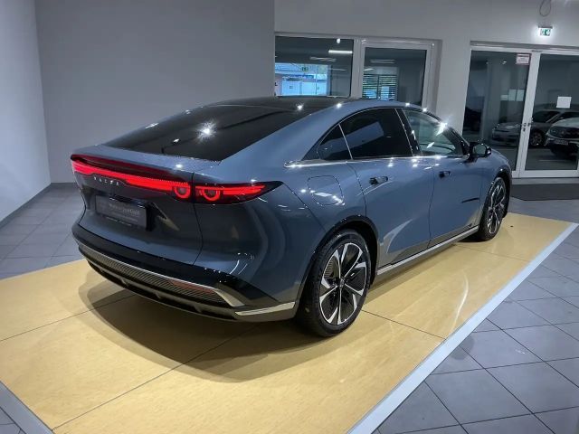 Mazda 6e Plus Takumi