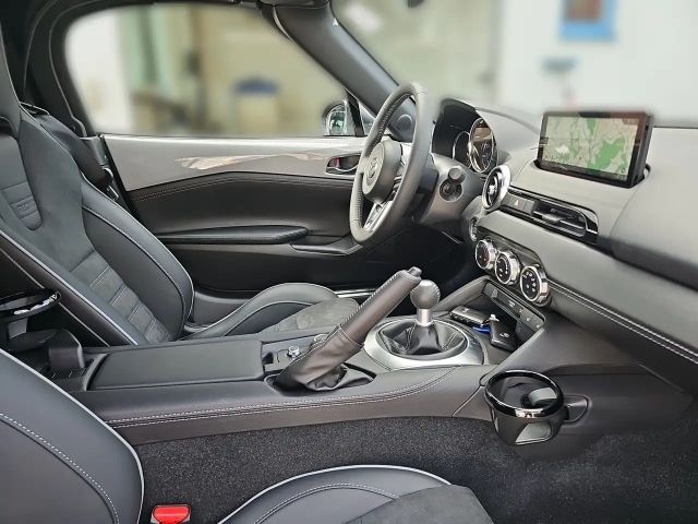 Mazda MX-5 Homura SkyActiv