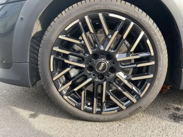 MINI Cooper S Cabrio Favoured Trim 18Zoll-LM LKR-HZG el.Sitze m. Memory