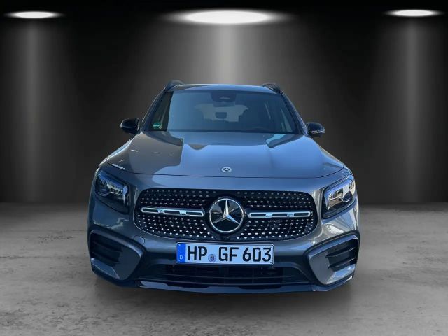 Mercedes-Benz GLB 200 AMG Line