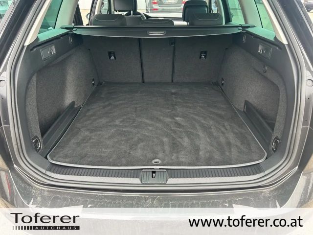 Volkswagen Passat Business DSG Variant