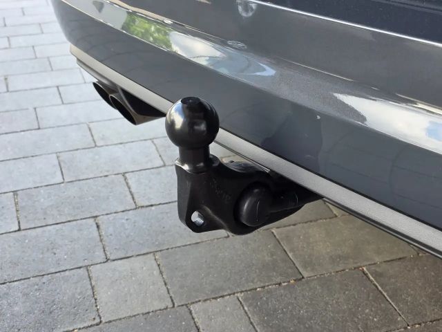 Volkswagen Touran 2.0 TDI DSG Highline