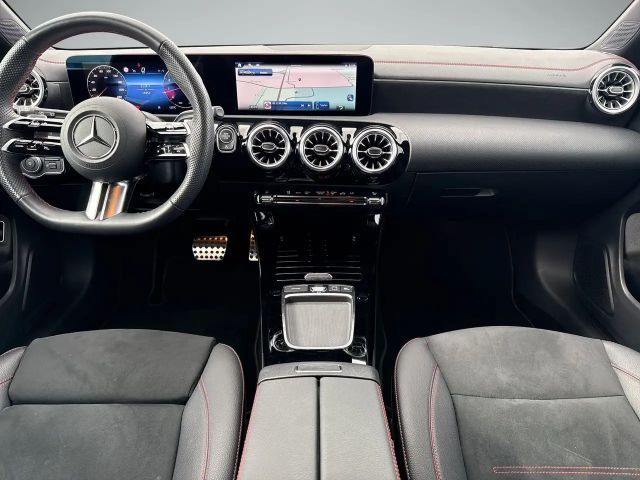 Mercedes-Benz CLA 200 Shooting Brake