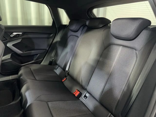 Audi A3 35 TDI Sedan