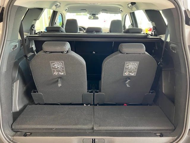 Peugeot 5008 Active Pack EAT8