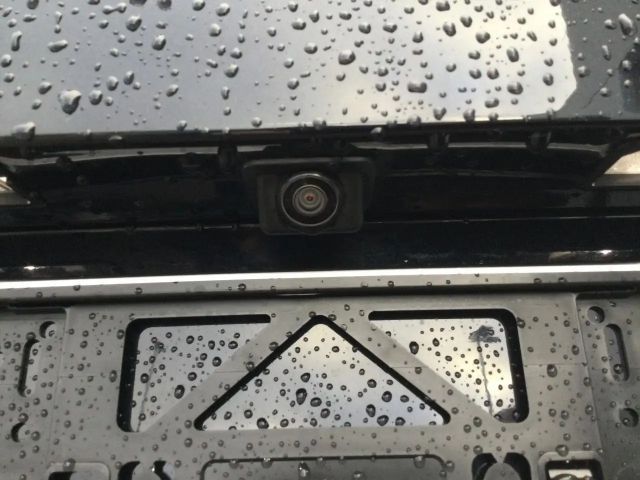 Volkswagen e-up! Plus Style