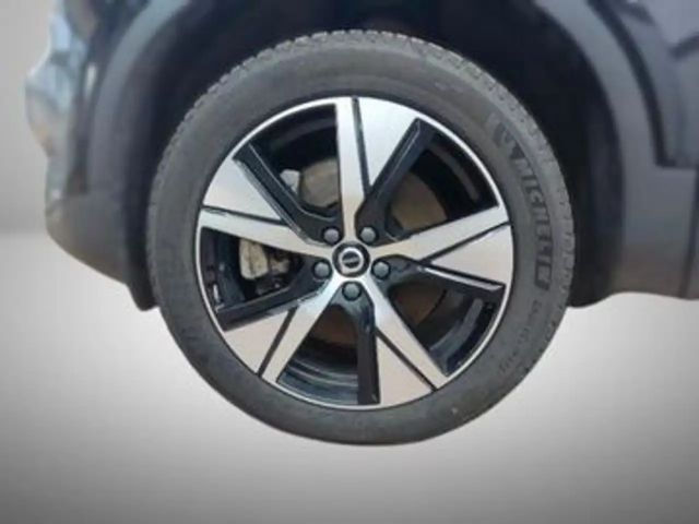 Volvo XC40 Plus